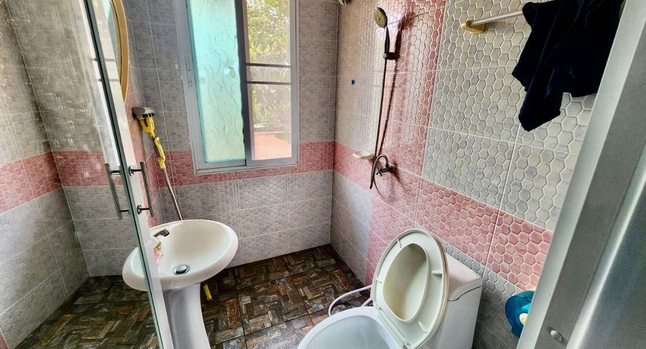 For sale 2 bedrooms house in Mueang Chachoengsao, Chachoengsao