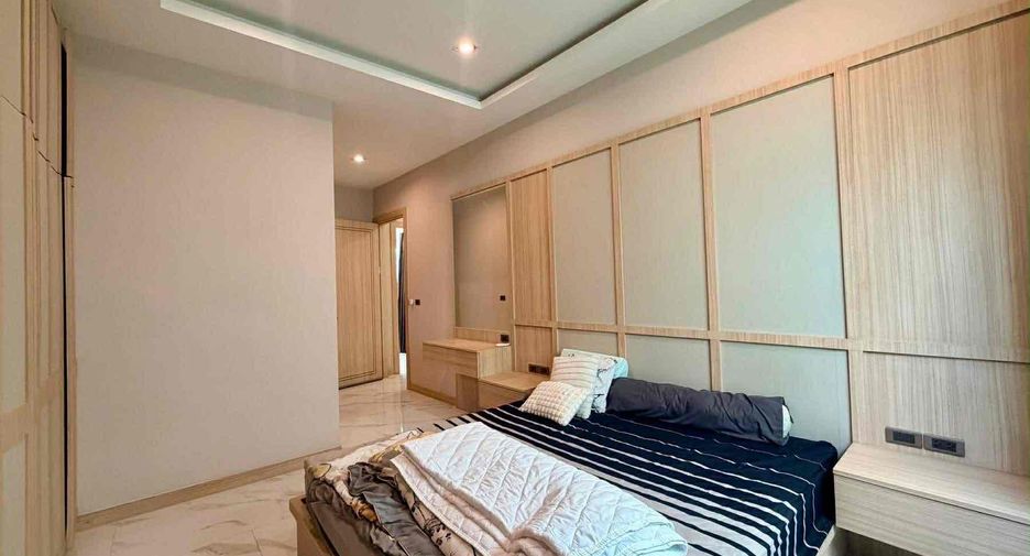 For sale そして for rent 3 ベッドルーム villa in Bang Lamung, Chonburi