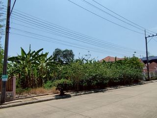 À vendre terrain à Sam Phran, Nakhon Pathom