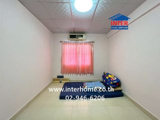 For sale 2 bedrooms townhouse in Thanyaburi, Pathum Thani