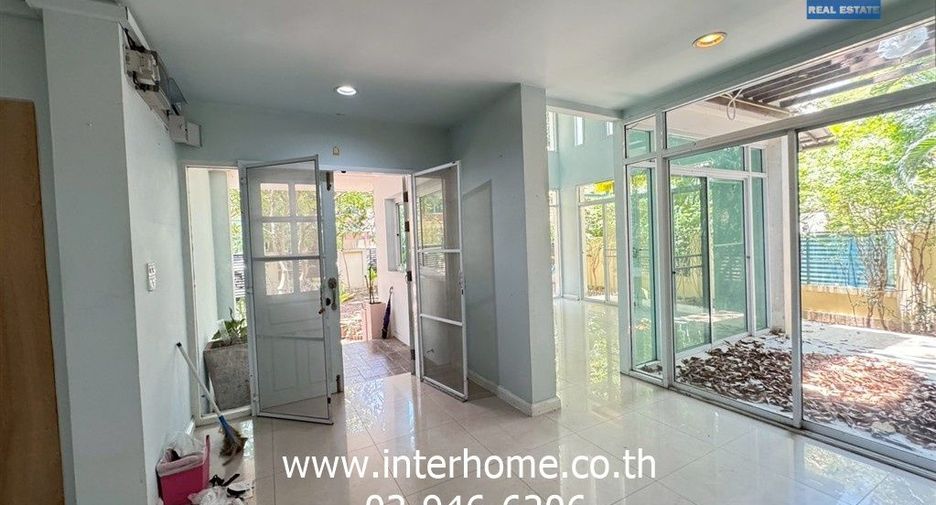 Haus zur Miete und zum Kauf mit 4 Zimmer in Bang Kruai, Nonthaburi