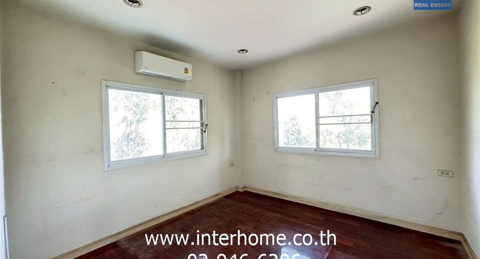 Haus zur Miete und zum Kauf mit 4 Zimmer in Bang Kruai, Nonthaburi