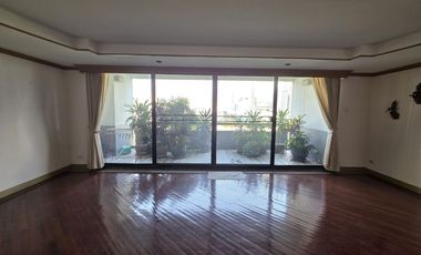 For sale 3 bedrooms condo in Pathum Wan, Bangkok