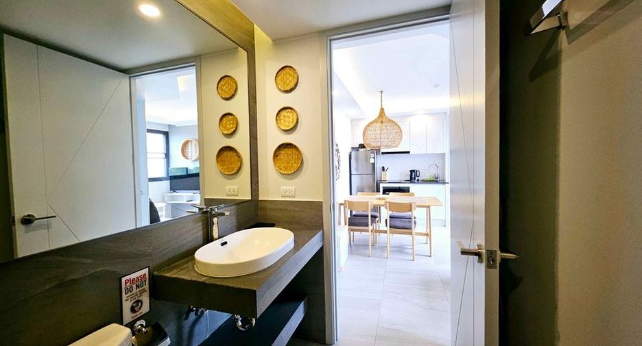 For rent 2 bedrooms condo in Mueang Phuket, Phuket