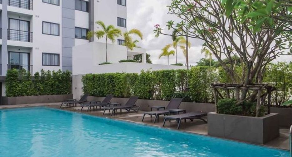 For rent 2 bedrooms condo in Mueang Phuket, Phuket