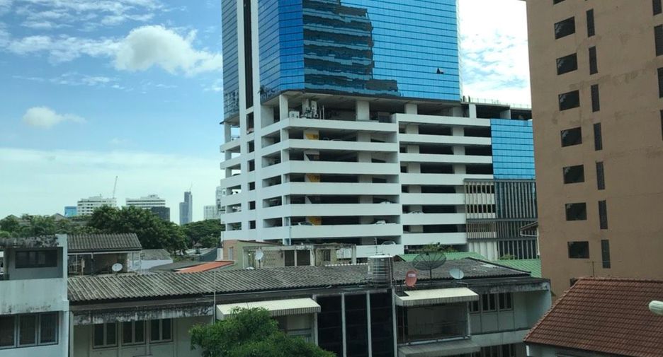 ให้เช่า 2 ห้องนอน คอนโด ใน วัฒนา, กรุงเทพฯ