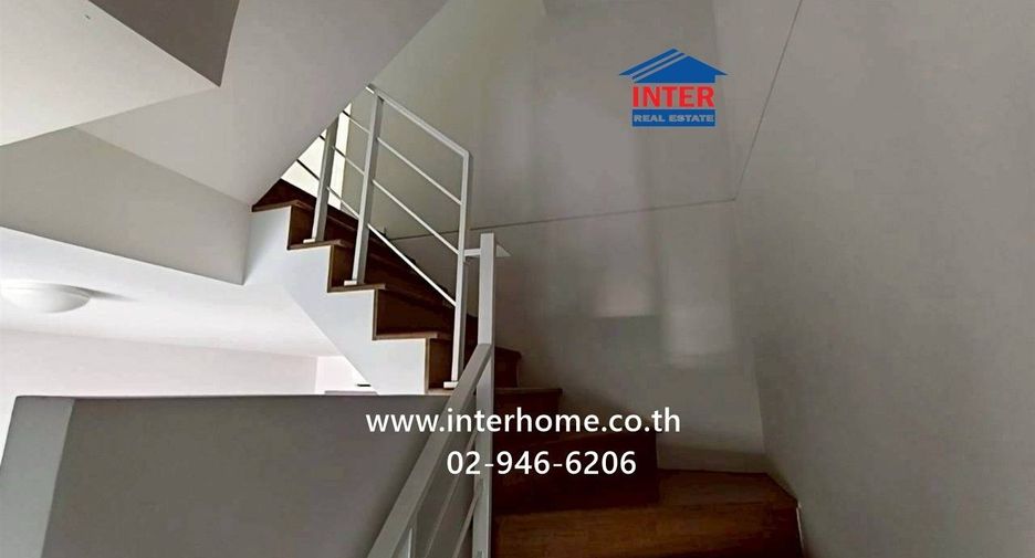 For sale 3 bedrooms townhouse in Mueang Nonthaburi, Nonthaburi