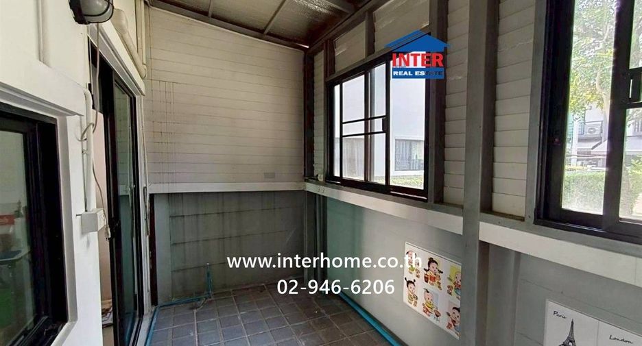 For sale 3 bedrooms townhouse in Mueang Nonthaburi, Nonthaburi
