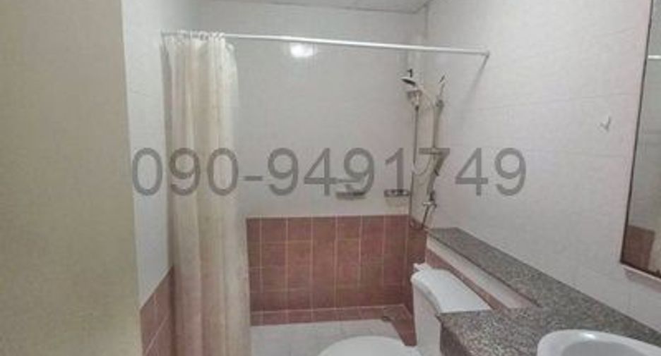 For sale 3 bedrooms townhouse in Suan Luang, Bangkok