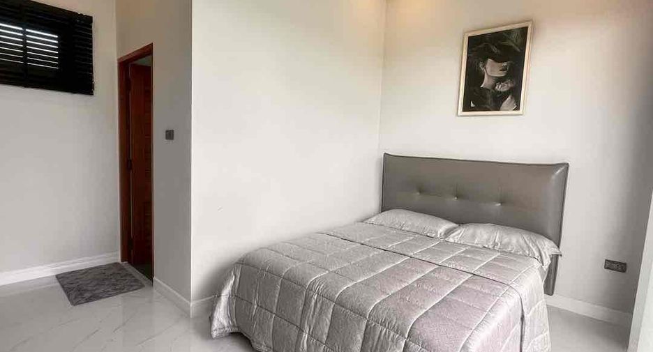 Villa en alquiler y en venta de 4 habitaciones en Huay Yai, Pattaya