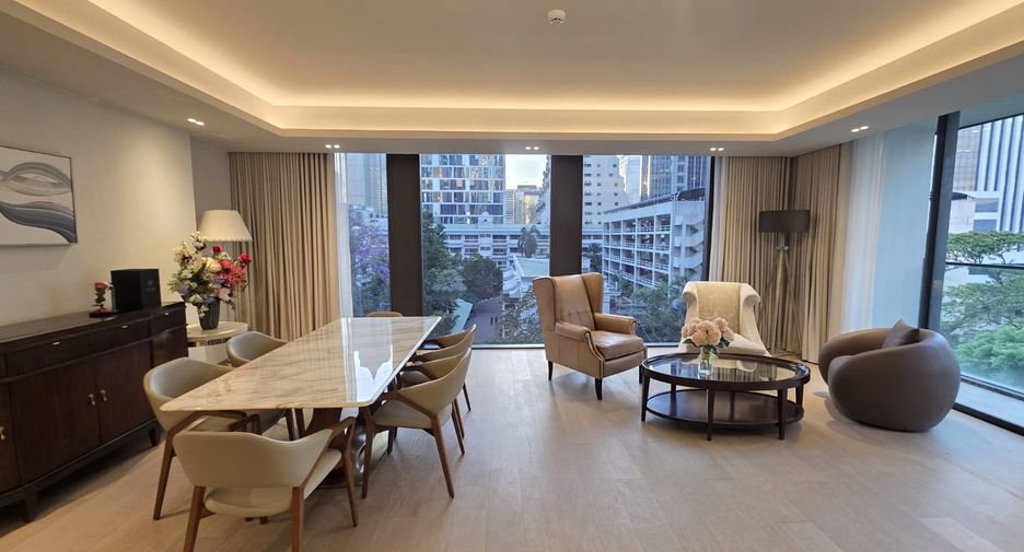 For sale 2 bedrooms condo in Pathum Wan, Bangkok