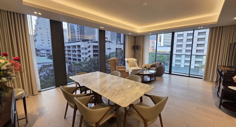 For sale 2 bedrooms condo in Pathum Wan, Bangkok