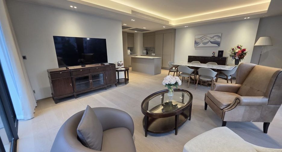For sale 2 bedrooms condo in Pathum Wan, Bangkok