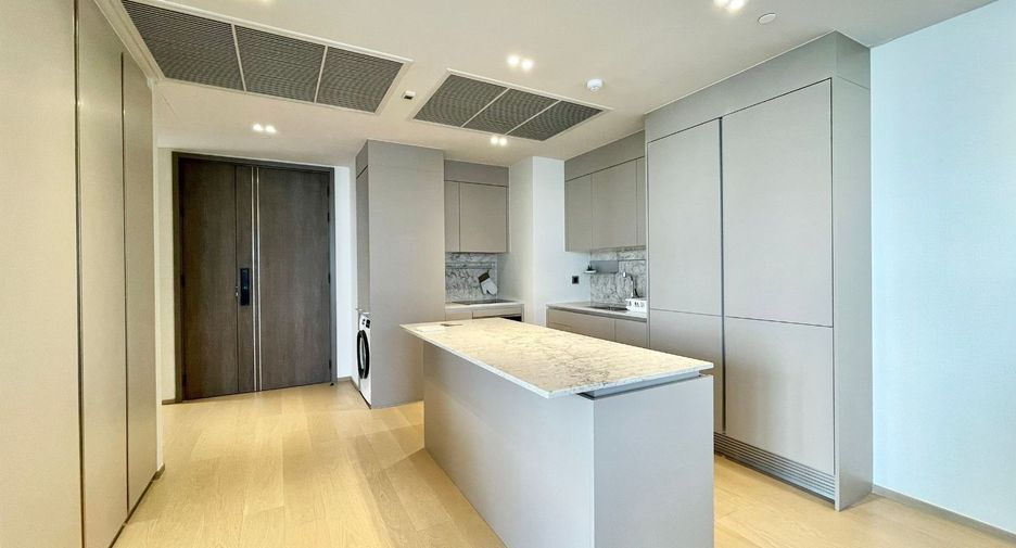 For sale 2 bedrooms condo in Pathum Wan, Bangkok