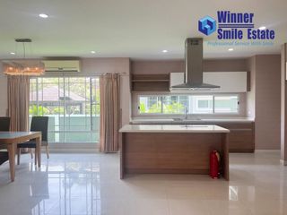 Casa en alquiler de 4 habitaciones en Mueang Samut Prakan, Samut Prakan