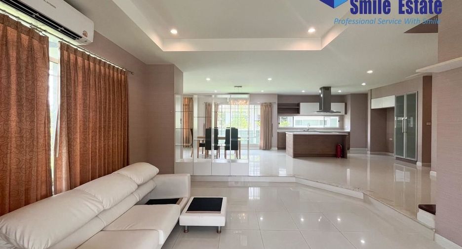 For rent 4 bedrooms house in Mueang Samut Prakan, Samut Prakan