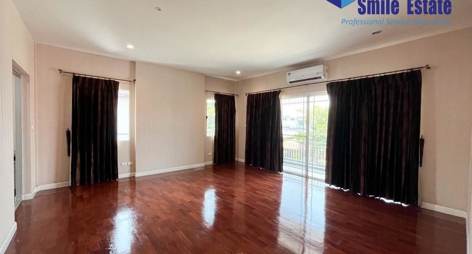 For rent 4 bedrooms house in Mueang Samut Prakan, Samut Prakan