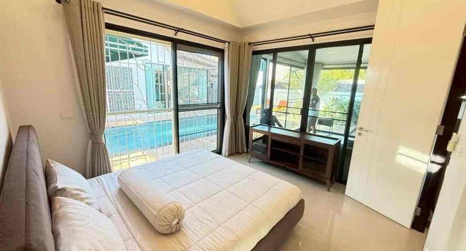 For sale and for rent 4 bedrooms villa in Bang Lamung, Chonburi