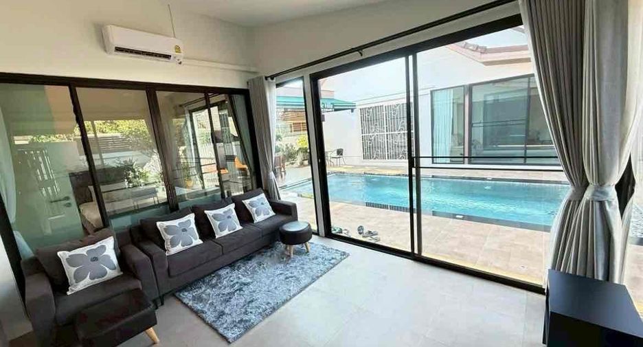 For sale and for rent 4 bedrooms villa in Bang Lamung, Chonburi