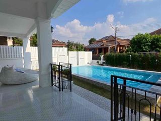 Villa zur Miete mit 3 Zimmer in Bang Lamung, Chonburi