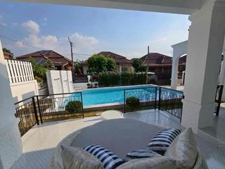 Villa zur Miete mit 3 Zimmer in Bang Lamung, Chonburi