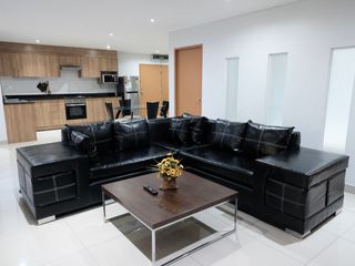 Condo en alquiler de 2 habitaciones en Mueang Chiang Mai, Chiang Mai
