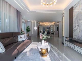 Villa en alquiler de 5 habitaciones en Bang Lamung, Chonburi