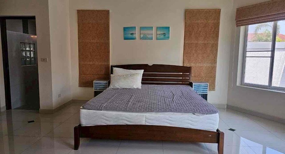 Villa zur Miete mit 4 Zimmer in Bang Lamung, Chonburi