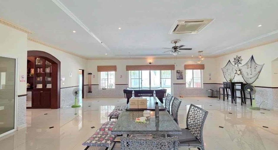 Villa zur Miete mit 4 Zimmer in Bang Lamung, Chonburi