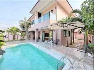 Villa zur Miete mit 4 Zimmer in Bang Lamung, Chonburi