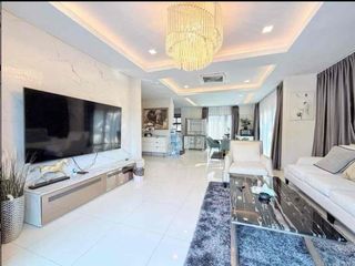 Villa zur Miete mit 4 Zimmer in Bang Lamung, Chonburi