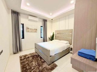Villa zur Miete mit 4 Zimmer in Bang Lamung, Chonburi