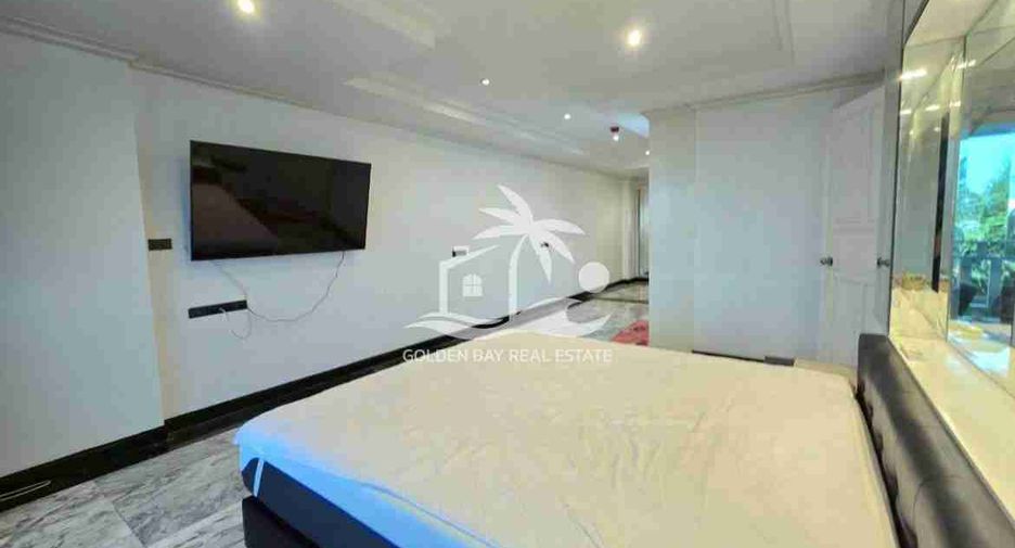 For sale 3 bedrooms condo in Bang Lamung, Chonburi