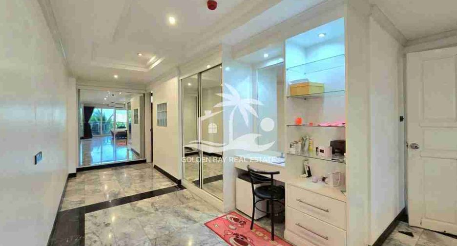 For sale 3 bedrooms condo in Bang Lamung, Chonburi