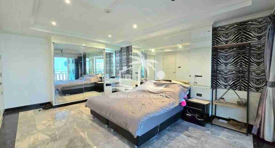 For sale 3 bedrooms condo in Bang Lamung, Chonburi