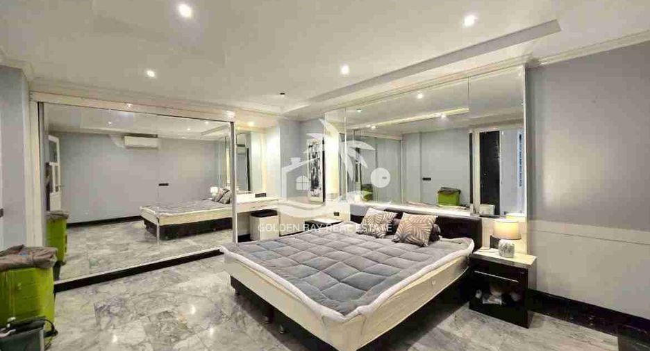 For sale 3 bedrooms condo in Bang Lamung, Chonburi