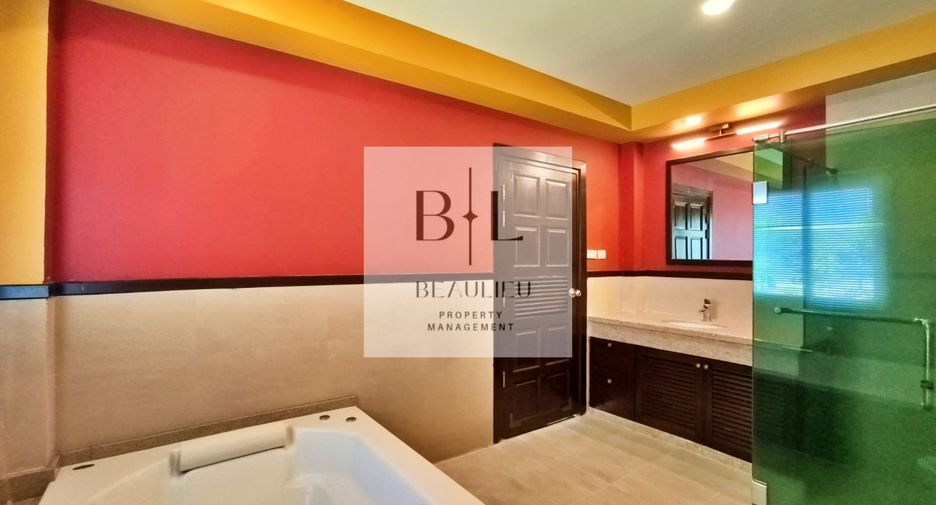 Haus zur Miete und zum Kauf mit 3 Zimmer in Bang Lamung, Chonburi