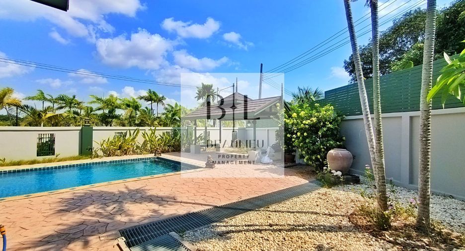 Haus zur Miete und zum Kauf mit 3 Zimmer in Bang Lamung, Chonburi