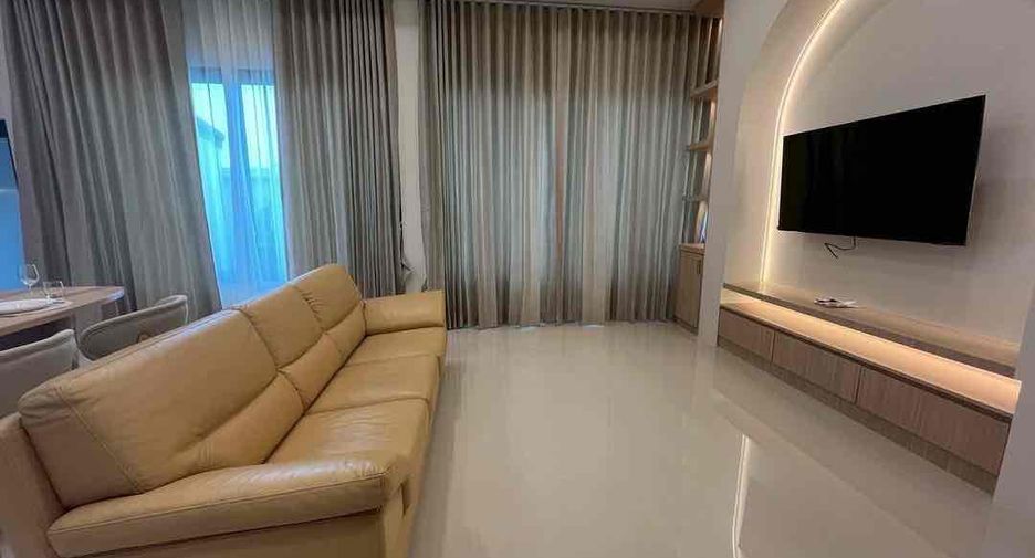 For rent 3 bedrooms villa in Bang Lamung, Chonburi