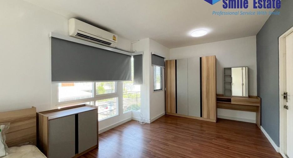 For rent 4 bedrooms house in Bang Bo, Samut Prakan