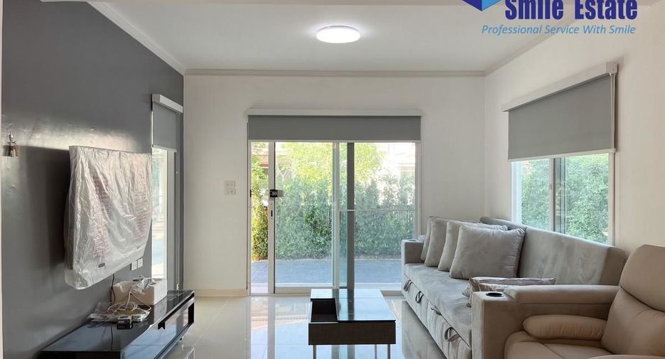 For rent 4 bedrooms house in Bang Bo, Samut Prakan