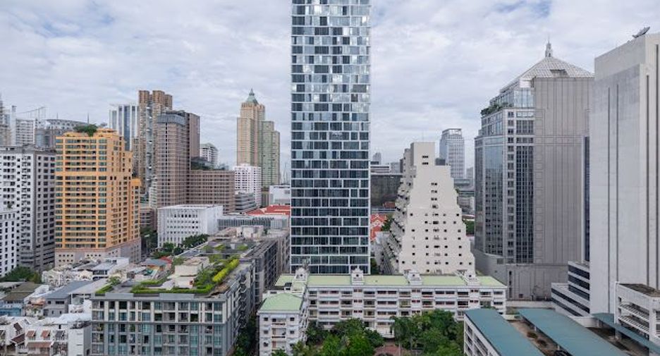 For rent 1 bed condo in Pathum Wan, Bangkok