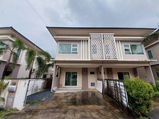 À vendre 3 chambres maison de ville à Bang Len, Nakhon Pathom