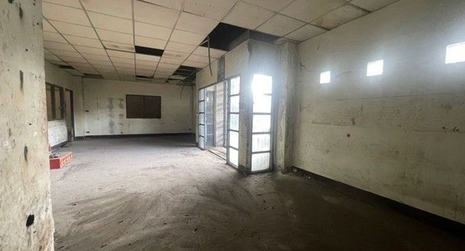À vendre 1 chambre maison de ville à Bang Len, Nakhon Pathom