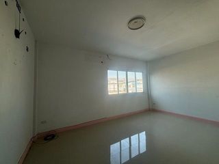 出售 3 卧室 独立屋 在 Bang Len, Nakhon Pathom