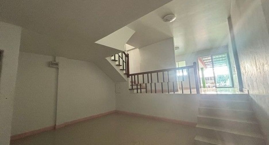 Casa en venta de 3 habitaciones en Bang Len, Nakhon Pathom