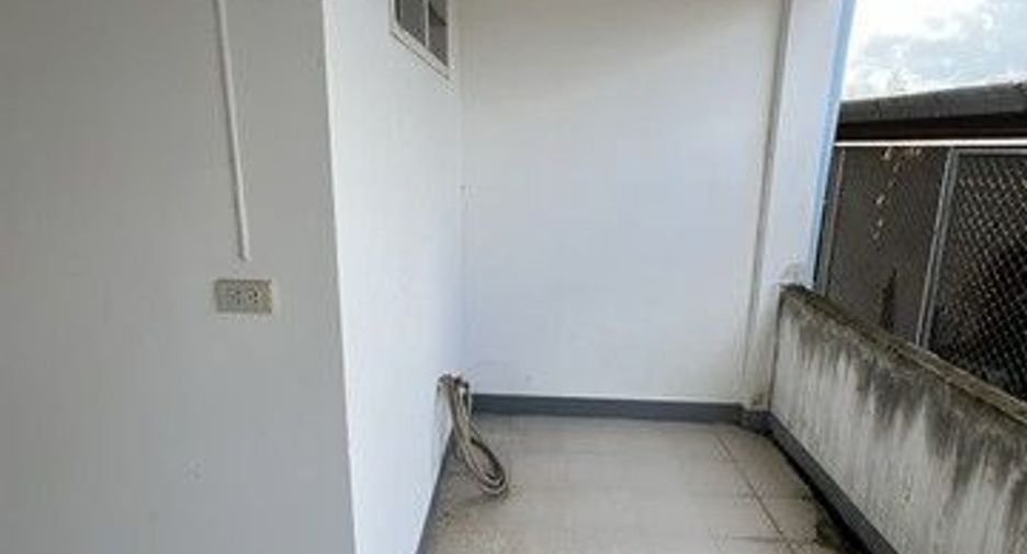 For sale 2 bedrooms retail Space in Phrom Khiri, Nakhon Si Thammarat