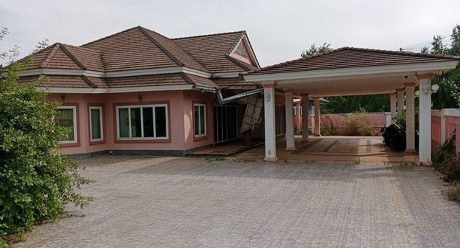 For sale 4 bedrooms house in Kui Buri, Prachuap Khiri Khan