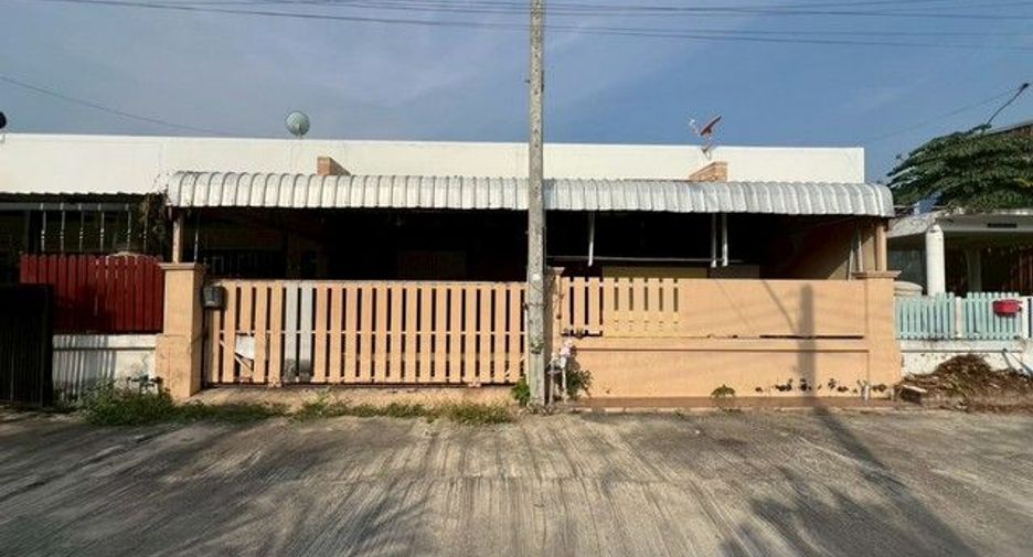 For sale 2 bedrooms townhouse in Kui Buri, Prachuap Khiri Khan