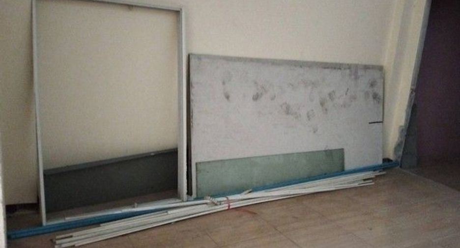 Local comercial en venta de 3 habitaciones en Mueang Samut Sakhon, Samut Sakhon